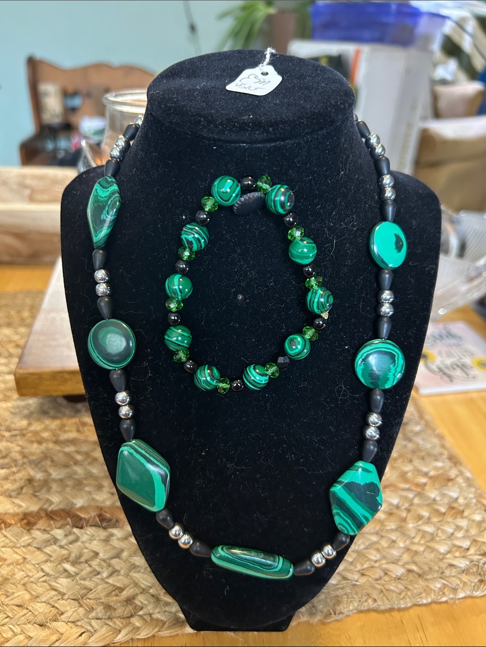 Green Malachite-Style Necklace and Bracelet Jewelry Set